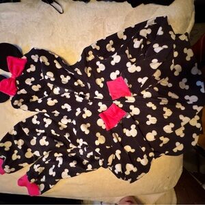 Disney Black and White Mickey Mouse Patterned Apparel